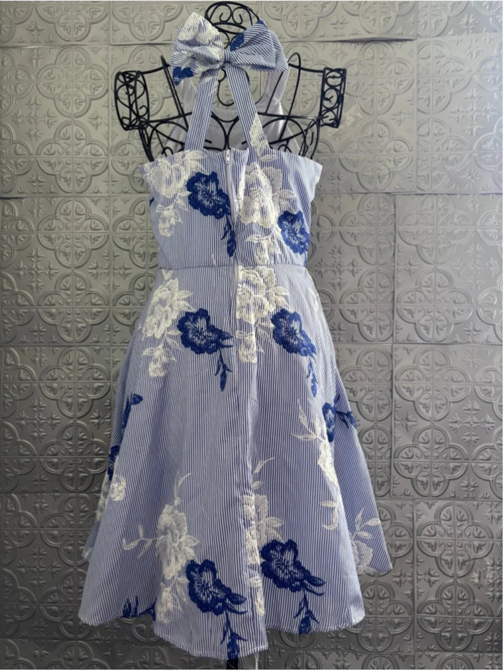 Rare Editions formal Blue and White Floral Kids Dress. Size 16 girls 2 xs woman